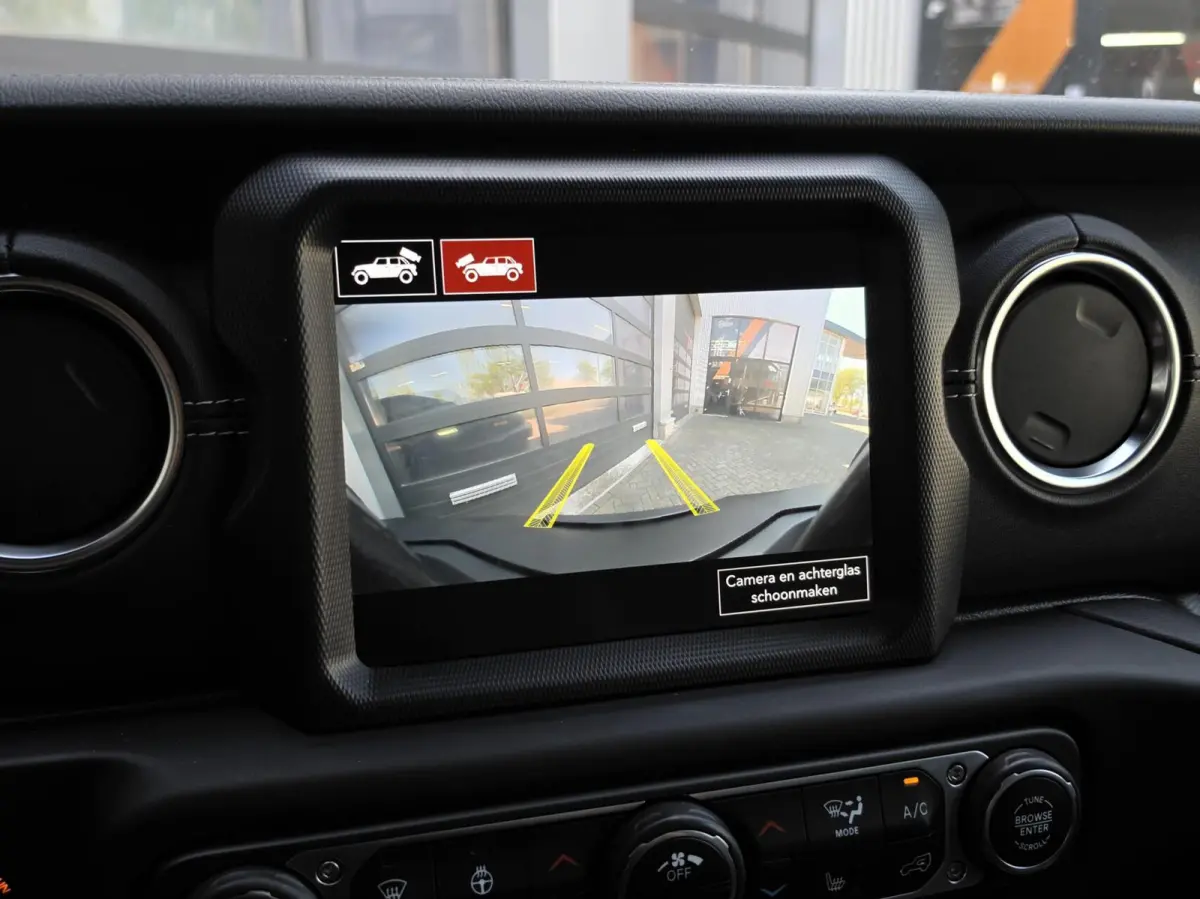 4xe 380 80th Anniversary|plug in hybrid