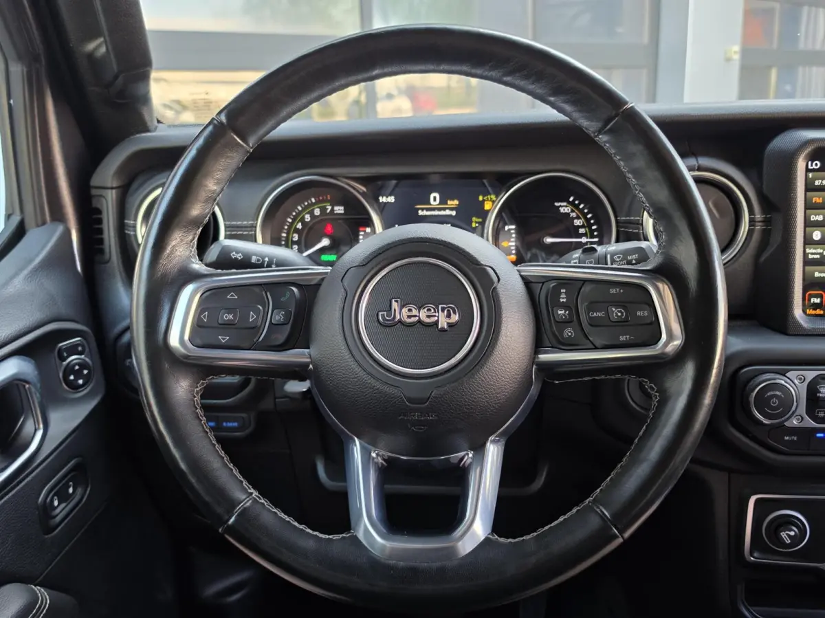 4xe 380 80th Anniversary|plug in hybrid