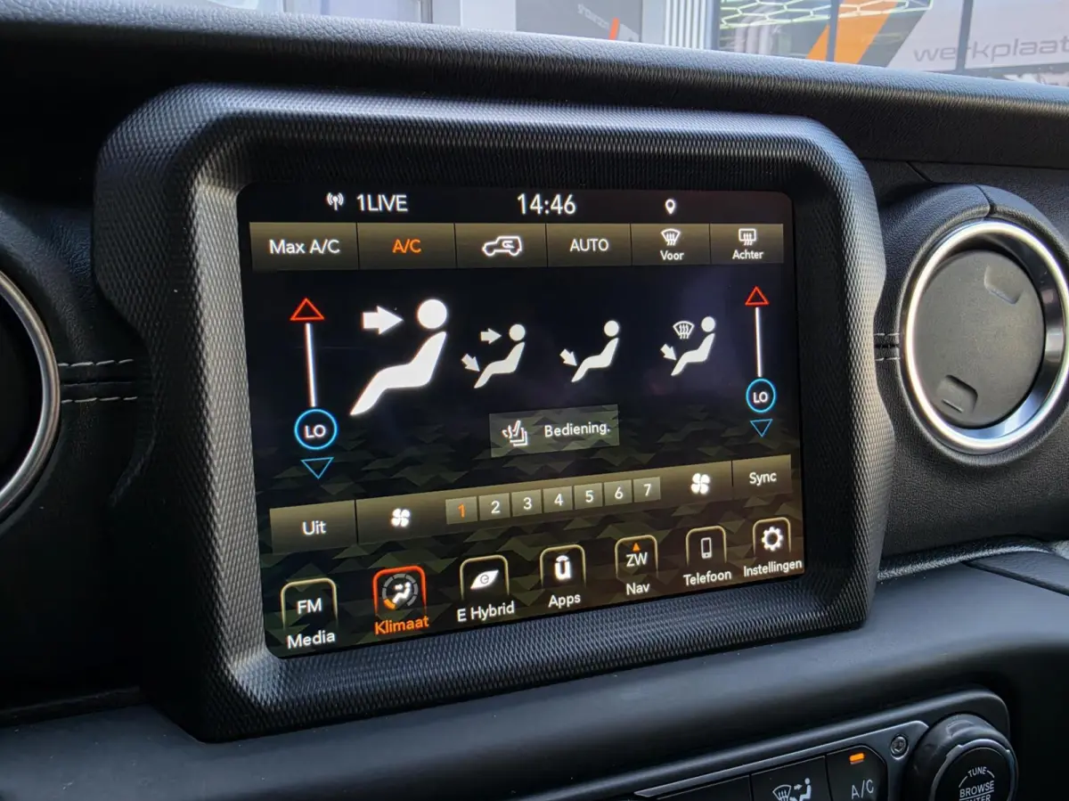 4xe 380 80th Anniversary|plug in hybrid