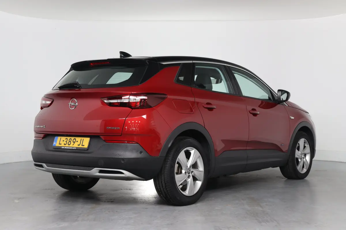 1.6 Turbo Hybrid Business Elegance | Dealer Onderhouden! | SOH 94% | LED | AGR | Camera | Navi | Clima | BLIS | Parkeersensoren | Lichtmetalen Velgen