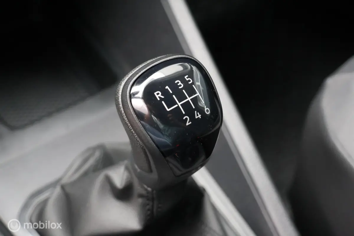 2.0 TDI comfortline | Camera I 102 pk I 220 volt in cabine