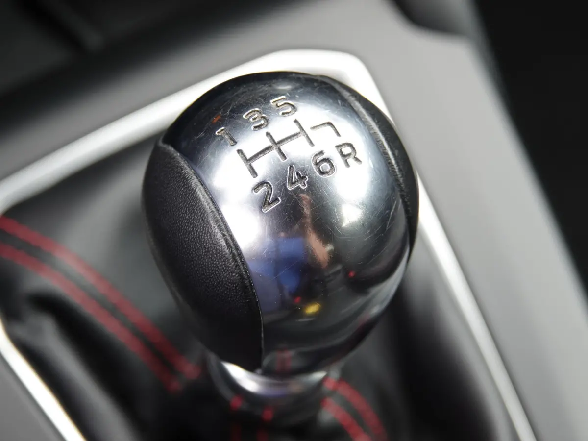 1.0 EcoBoost Hybrid 125PK ST Line X WINTER PACK | CAMERA | NAVI | CRUISE