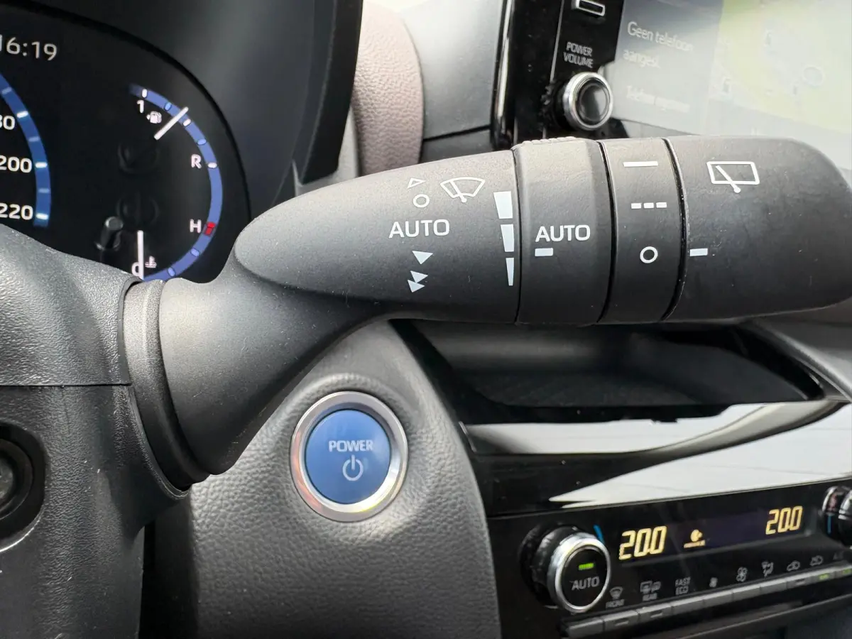 1.5 Hybrid Executive Navigatie/Camera/Elektr.-klep/Stoelverwarming
