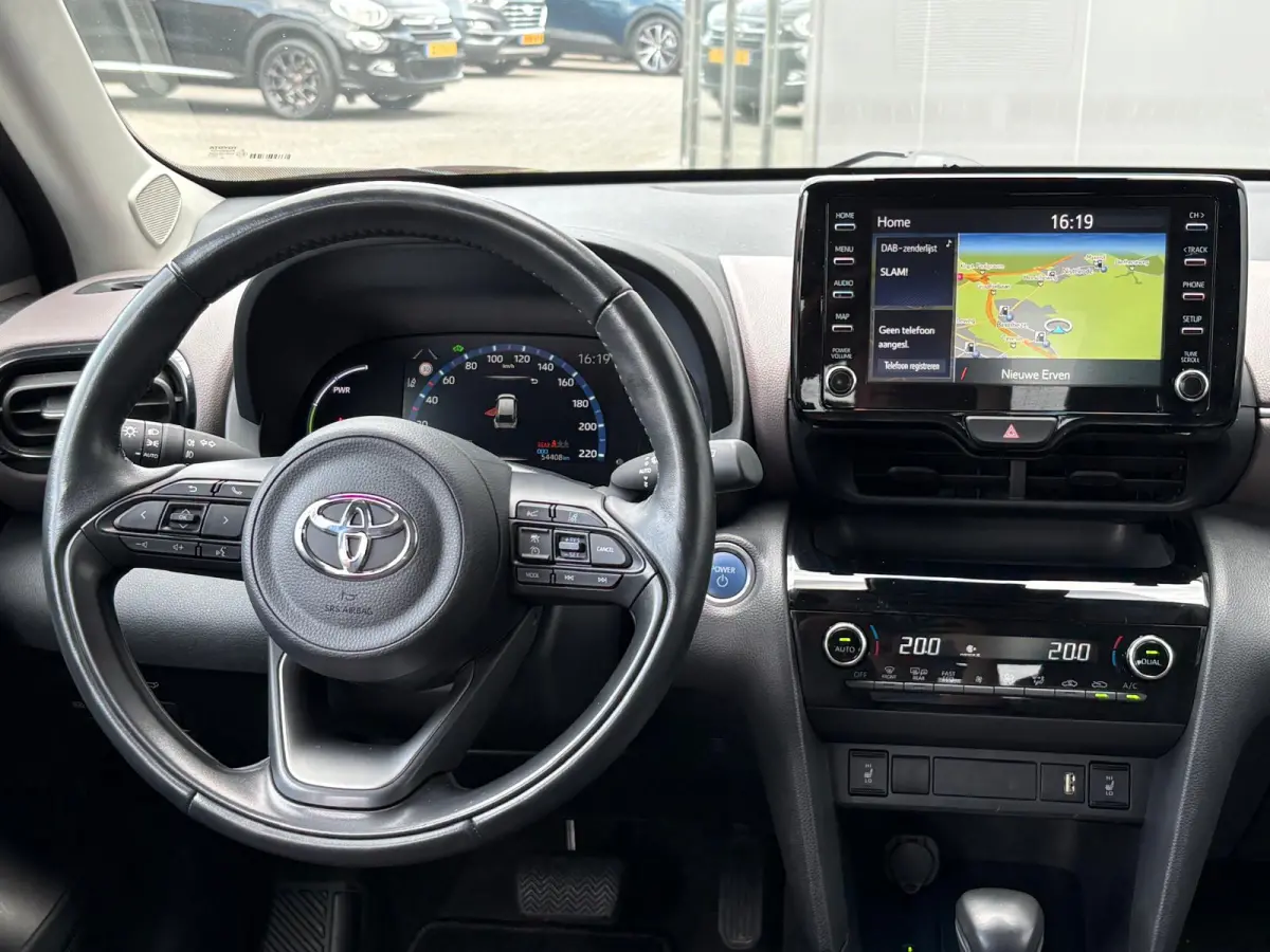 1.5 Hybrid Executive Navigatie/Camera/Elektr.-klep/Stoelverwarming