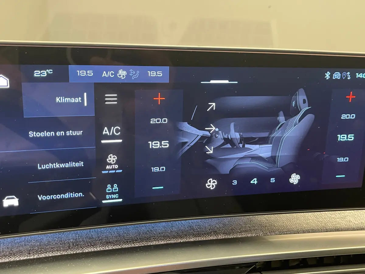 GT 73 kWh Panorama Dak | Rondomzicht Camera | 20" Lichtmetaal | Leder/Alcantara | Matrix LED | Elek. Achterklep | Achteruitrijcamera | Apple Carplay/Android Auto|telefoonintegratie premium |