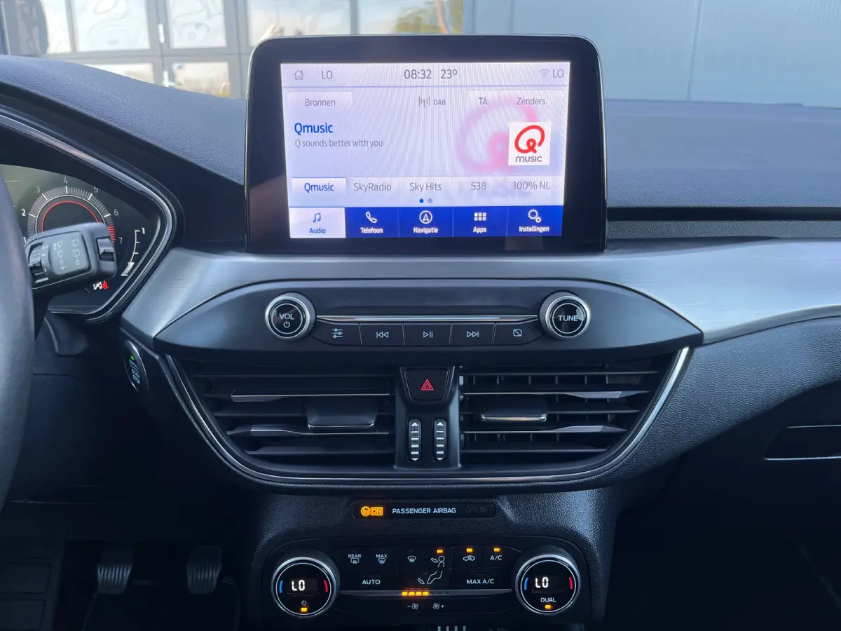 1.0 EcoBoost Hybrid Titanium X Business NL.Auto/Camera/Carplay/Cruise-control/Elc.Pakket/1Ste Eigenaar
