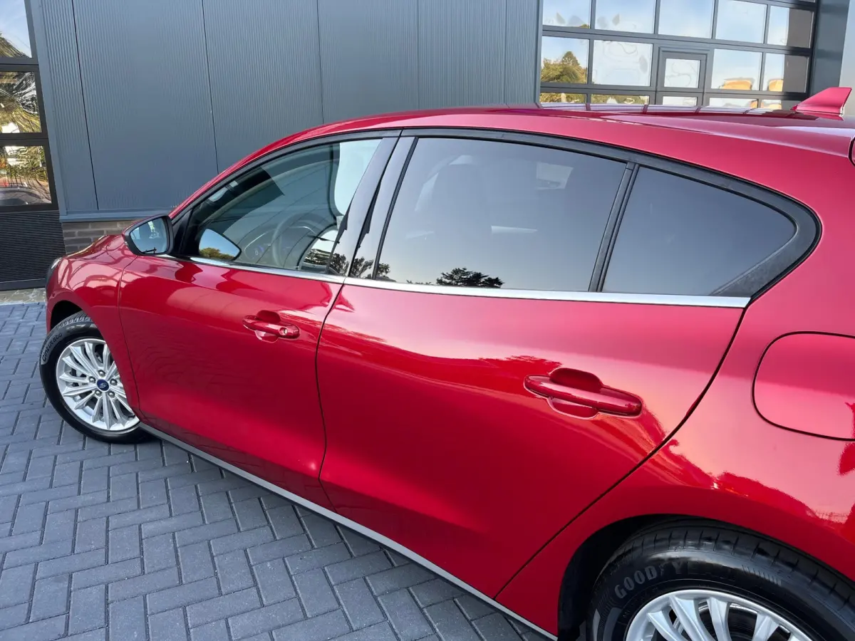 1.0 EcoBoost Hybrid Titanium X Business NL.Auto/Camera/Carplay/Cruise-control/Elc.Pakket/1Ste Eigenaar