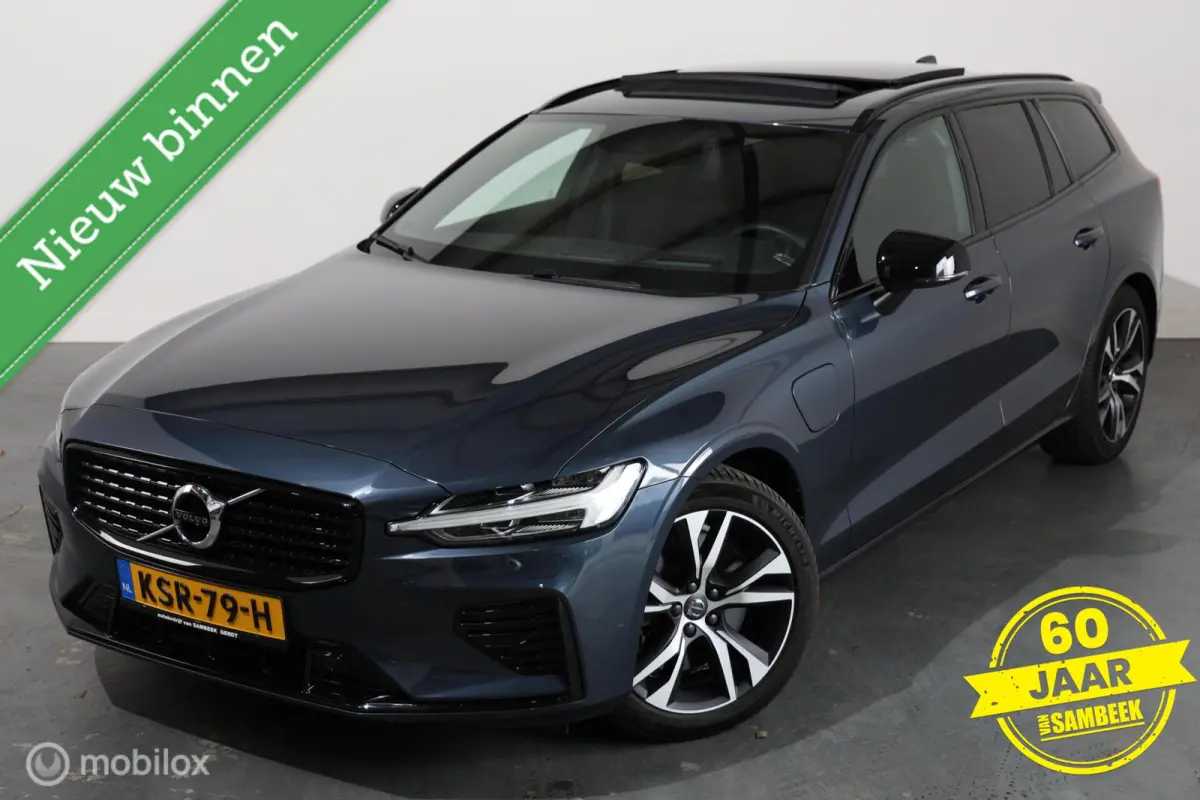 2.0 T6 Recharge AWD R-Design - Pano - B&W audio - Semi-elektrische trekhaak