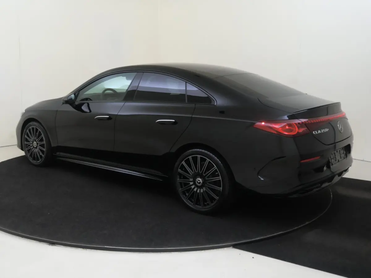 250+ Launch Edition 85.5 kWh AMG Line /Winterpakket /Night-pakket /Distronic /Memory