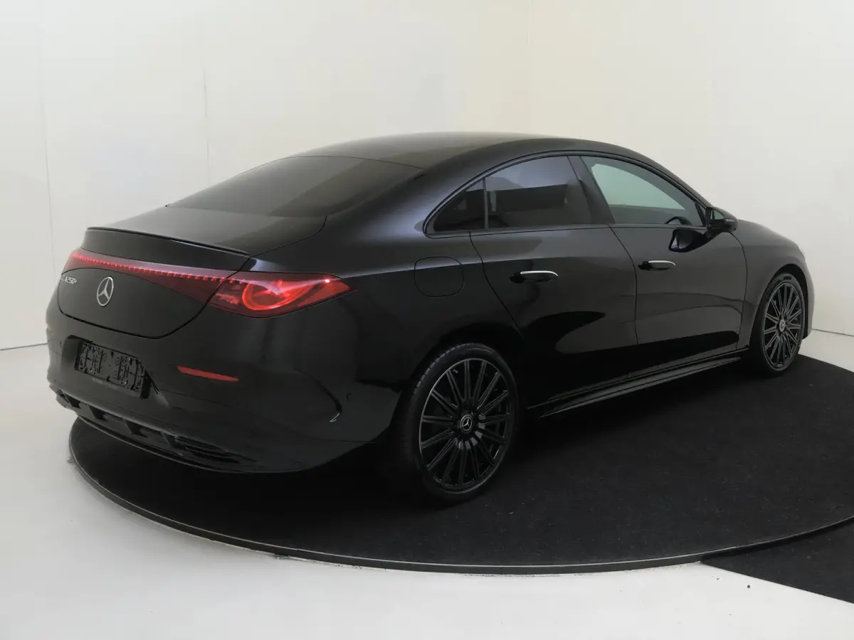 250+ Launch Edition 85.5 kWh AMG Line /Winterpakket /Night-pakket /Distronic /Memory