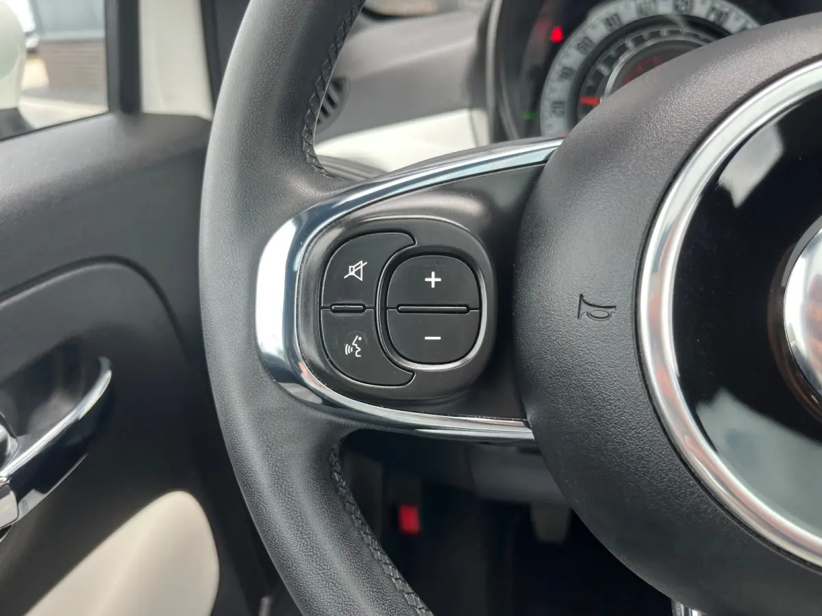 1.0 Hybrid Dolcevita NL.Auto/Panoramadak/Leder/Cruise/Carplay/Led/1Ste Eigenaar/Dealer Onderhouden