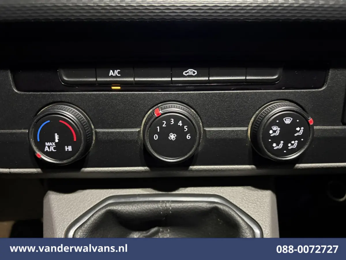 2.0 TDI 150pk L2H1 Euro6 Airco | Camera | Apple Carplay | 2500kg Trekhaak | Cruisecontrol Android Auto, Parkeersensoren, Leder, Bijrijdersbank