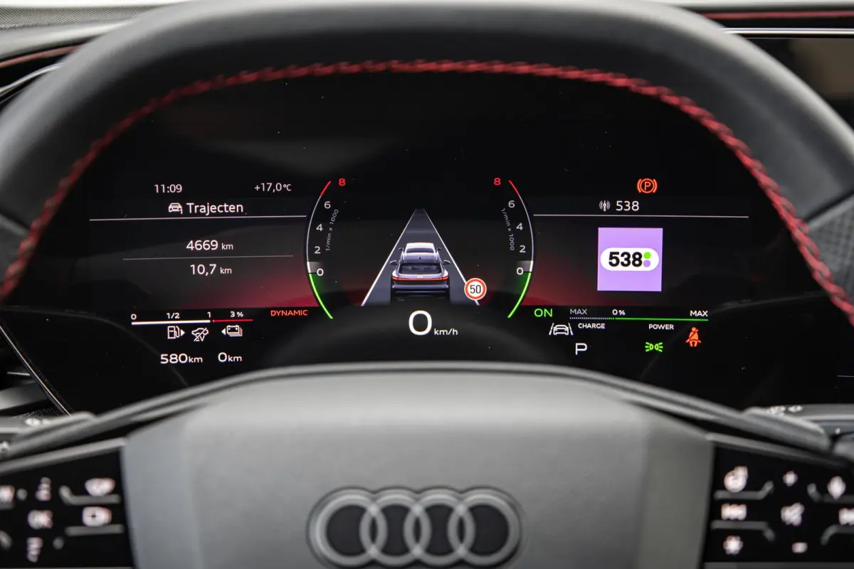 2.0 e-hybrid 367pk quattro S edition Competition | Panoramadak | B&O | 22" Velgen | Head-up | ACC | Tech Pro Pakket | 360 Camera