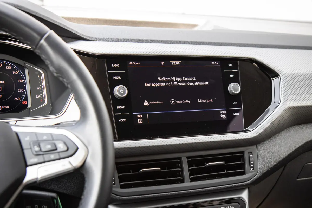 1.0 TSI 110pk DSG R-Line | 18" Velgen | Cruise Control Adaptief | Stoelverwarming
