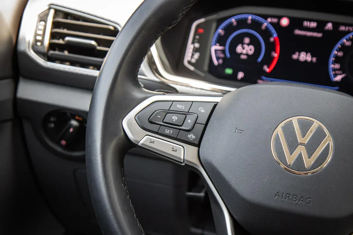 1.0 TSI 110pk DSG R-Line | 18" Velgen | Cruise Control Adaptief | Stoelverwarming