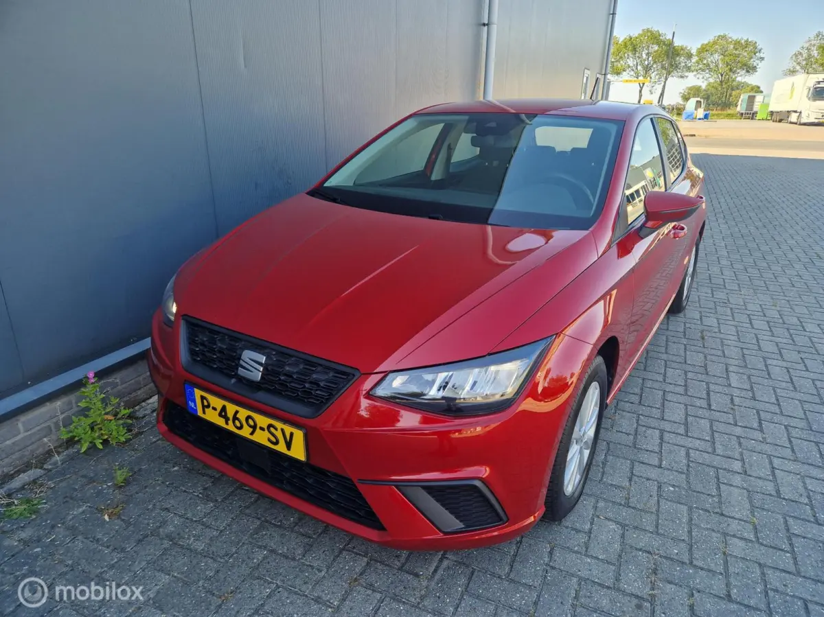 1.0 EcoTSI Style Business Intense