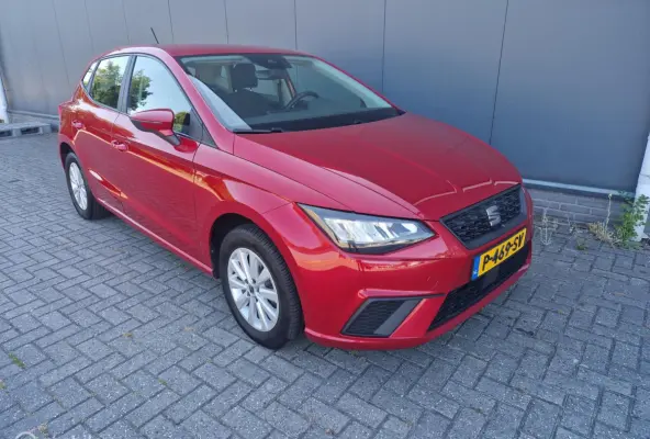 1.0 EcoTSI Style Business Intense