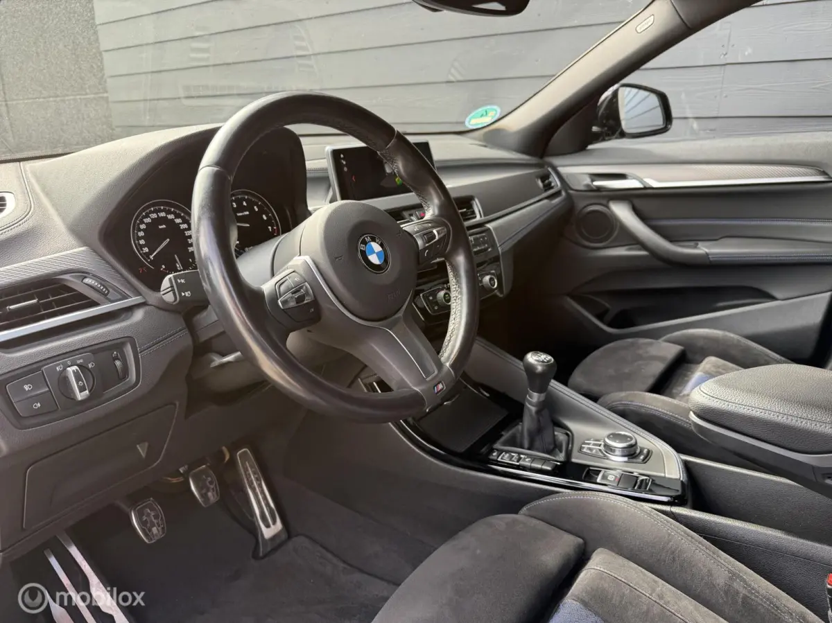 sDrive18i Executive M-Sport Kuipstoel/LED/Winterpakket