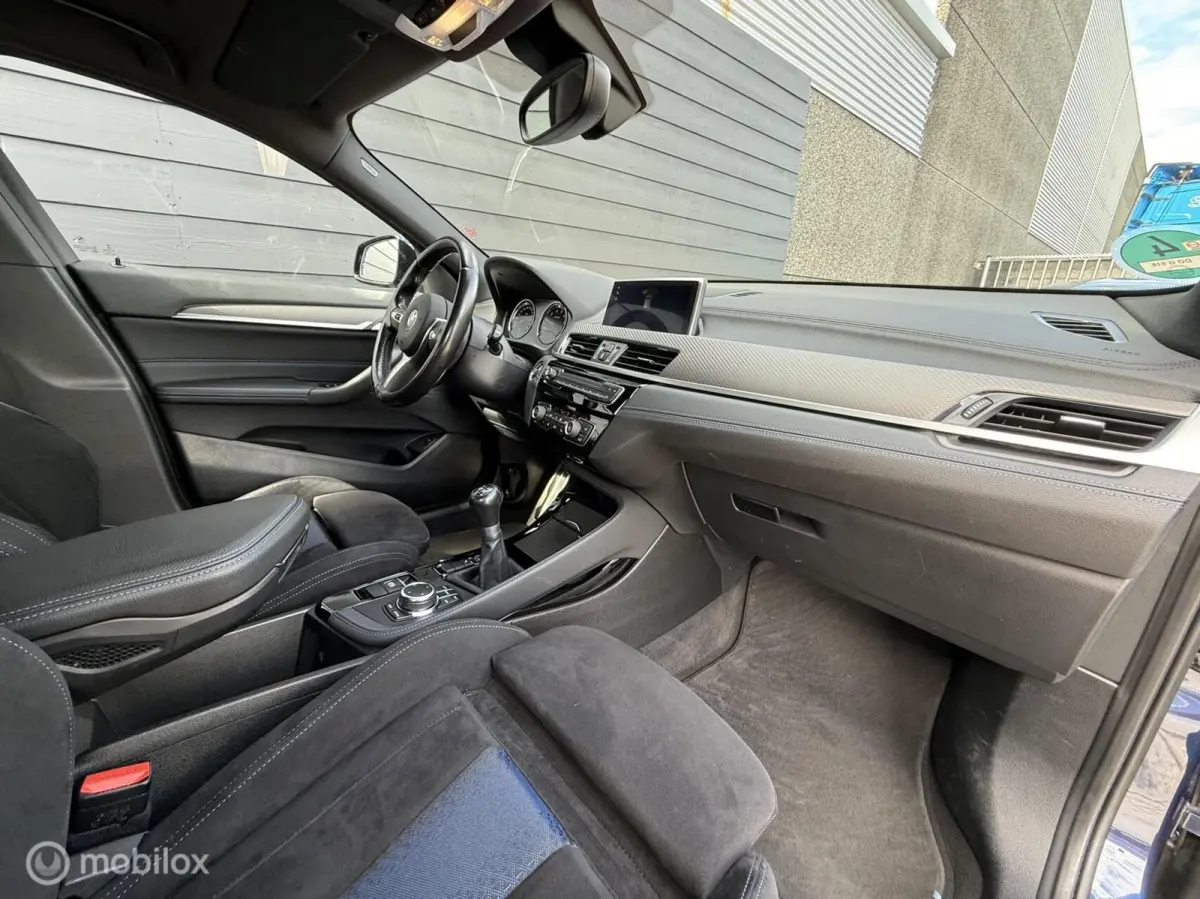 sDrive18i Executive M-Sport Kuipstoel/LED/Winterpakket