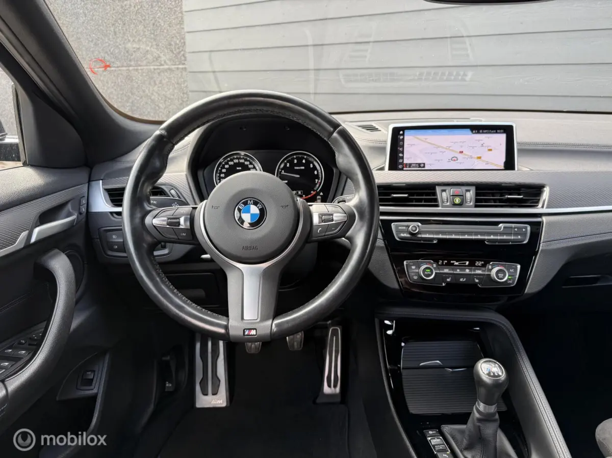 sDrive18i Executive M-Sport Kuipstoel/LED/Winterpakket