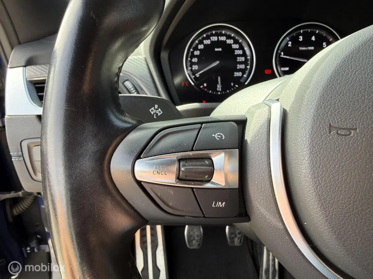 sDrive18i Executive M-Sport Kuipstoel/LED/Winterpakket