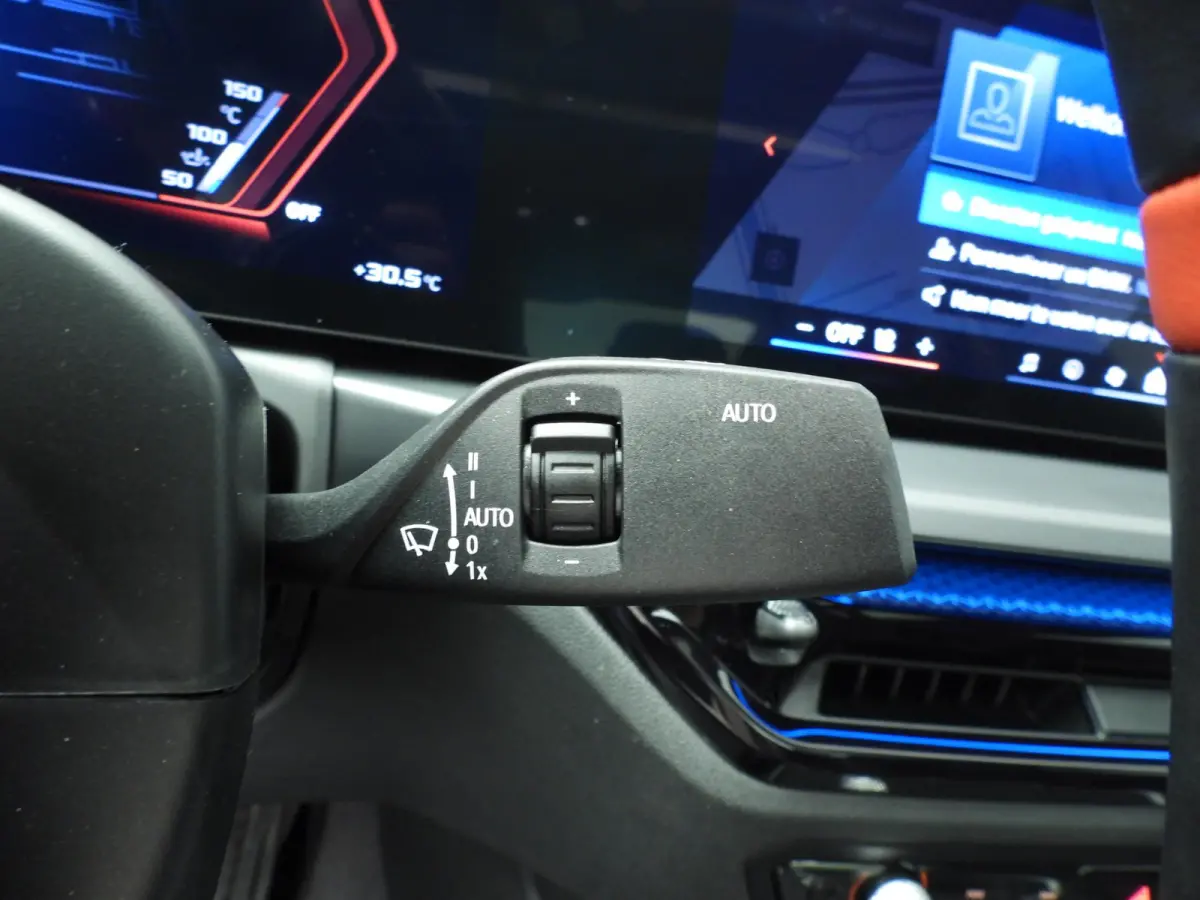 M2 | Handgeschakeld !! | LED | Leder | HUD | Schuifdak | Elektr. zetels | Keyles go | DAB | Harman-kardon sound | Alu 19 / 20 inch