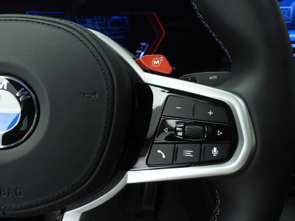 M2 | Handgeschakeld !! | LED | Leder | HUD | Schuifdak | Elektr. zetels | Keyles go | DAB | Harman-kardon sound | Alu 19 / 20 inch