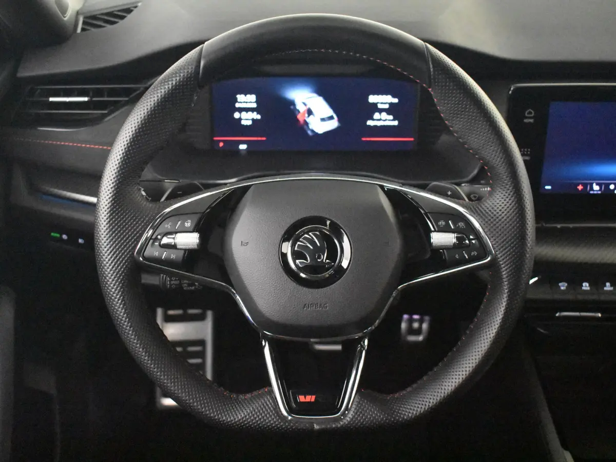 1.4 TSI RS iV PHEV Business 245PK DSG/AUTO | Elektr. Stoel incl MEmory l Head-up display | Camera | Stoel/stuurverwarming | App connect | Cruise control Adapt | Dodehoek detectie |  Keyless 