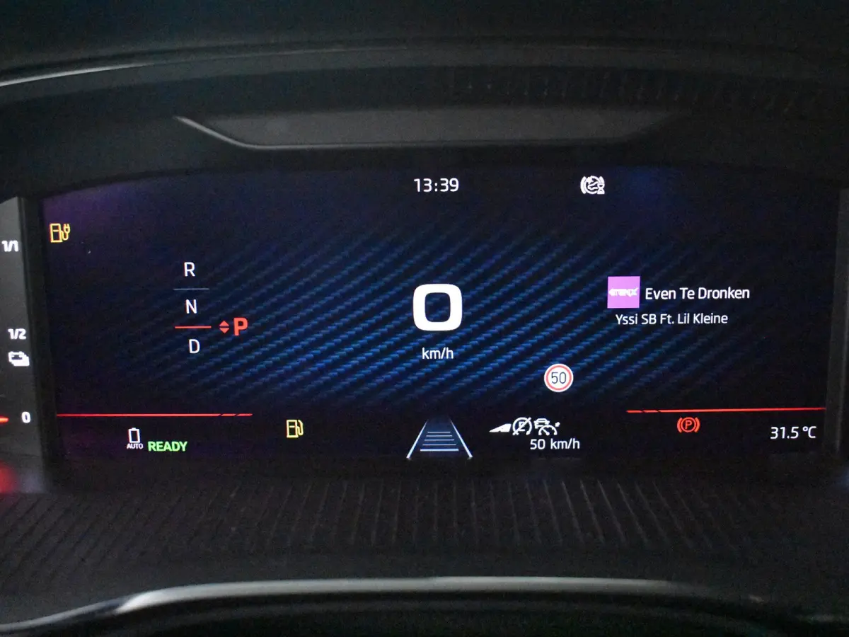 1.4 TSI RS iV PHEV Business 245PK DSG/AUTO | Elektr. Stoel incl MEmory l Head-up display | Camera | Stoel/stuurverwarming | App connect | Cruise control Adapt | Dodehoek detectie |  Keyless 