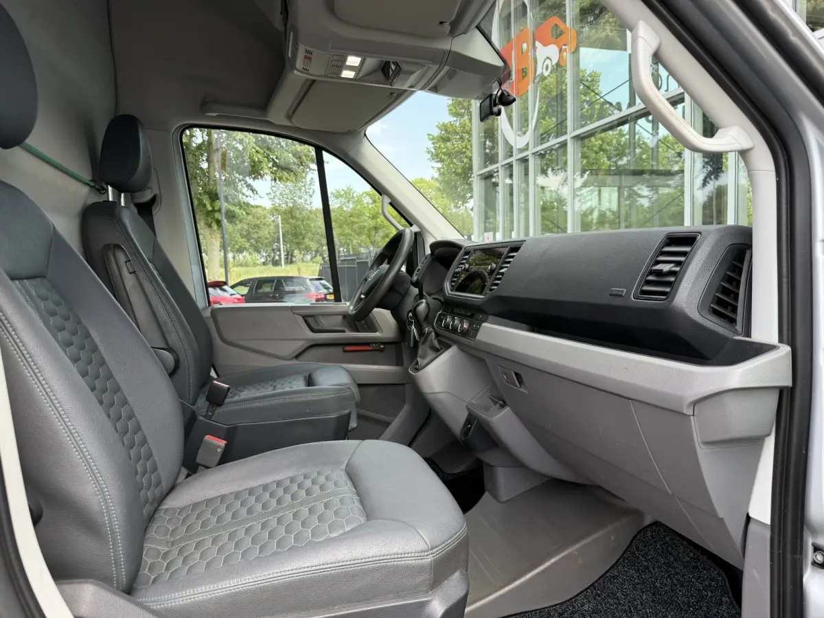 35 2.0 TDI L3H3 4Motion | ZB-Edition | Full option | ACC | Leder | LED | Trekhaak | Massage