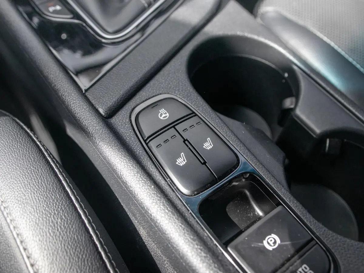 1.6 GDi PHEV DynamicPlusLine l lederen bekleding l Stoel Stuurwielverwarming l Trekhaak