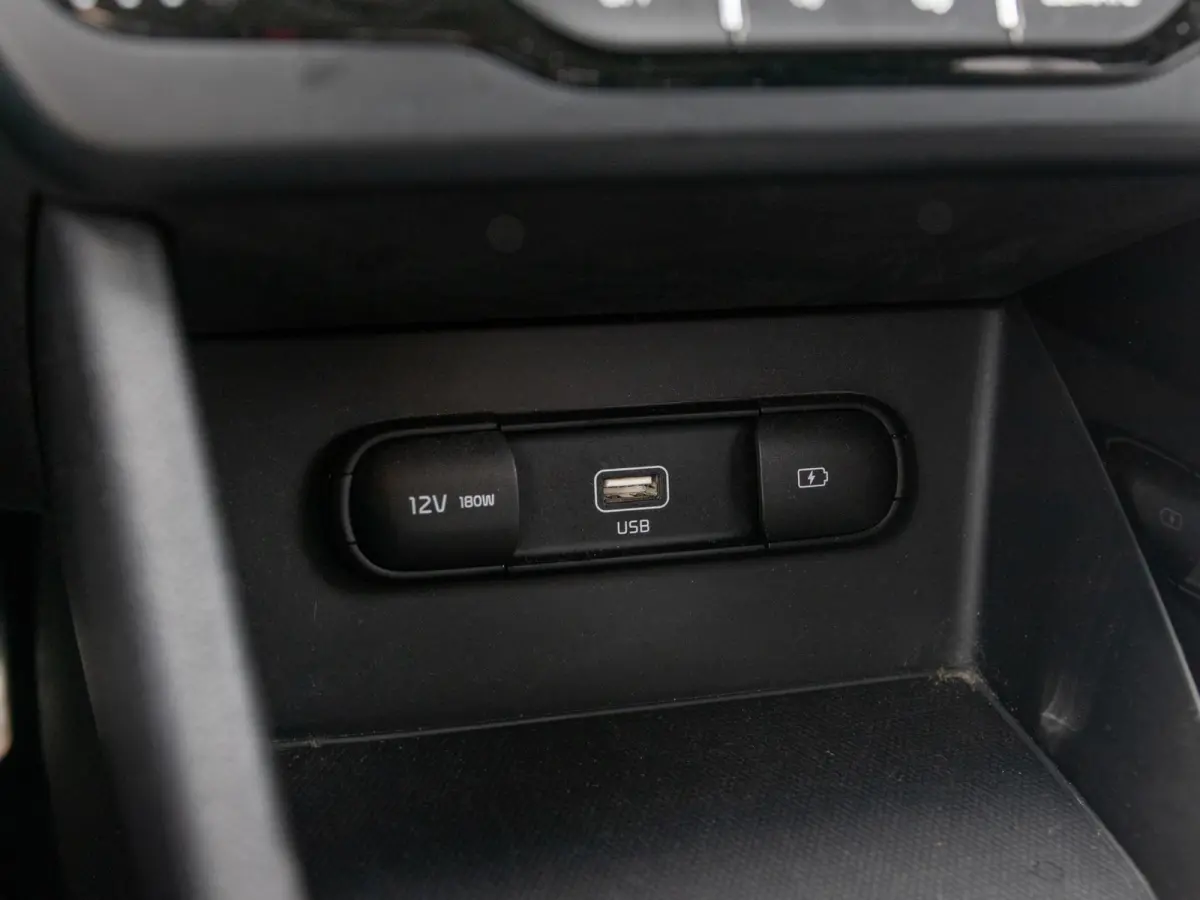 1.6 GDi PHEV DynamicPlusLine l lederen bekleding l Stoel Stuurwielverwarming l Trekhaak