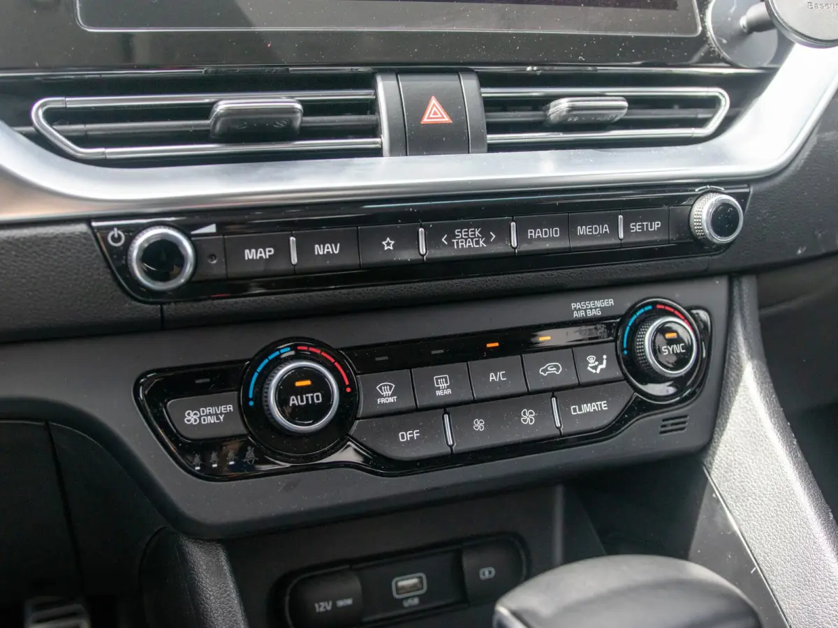 1.6 GDi PHEV DynamicPlusLine l lederen bekleding l Stoel Stuurwielverwarming l Trekhaak