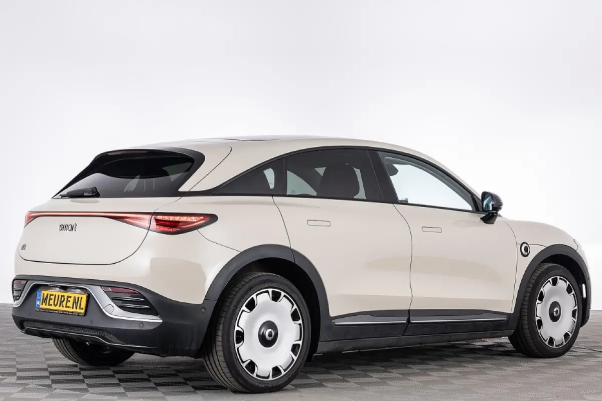 66kWh Premium | PANORAMA | BEATS | LEDER | *SOH 97,8% | Ceramic cream !