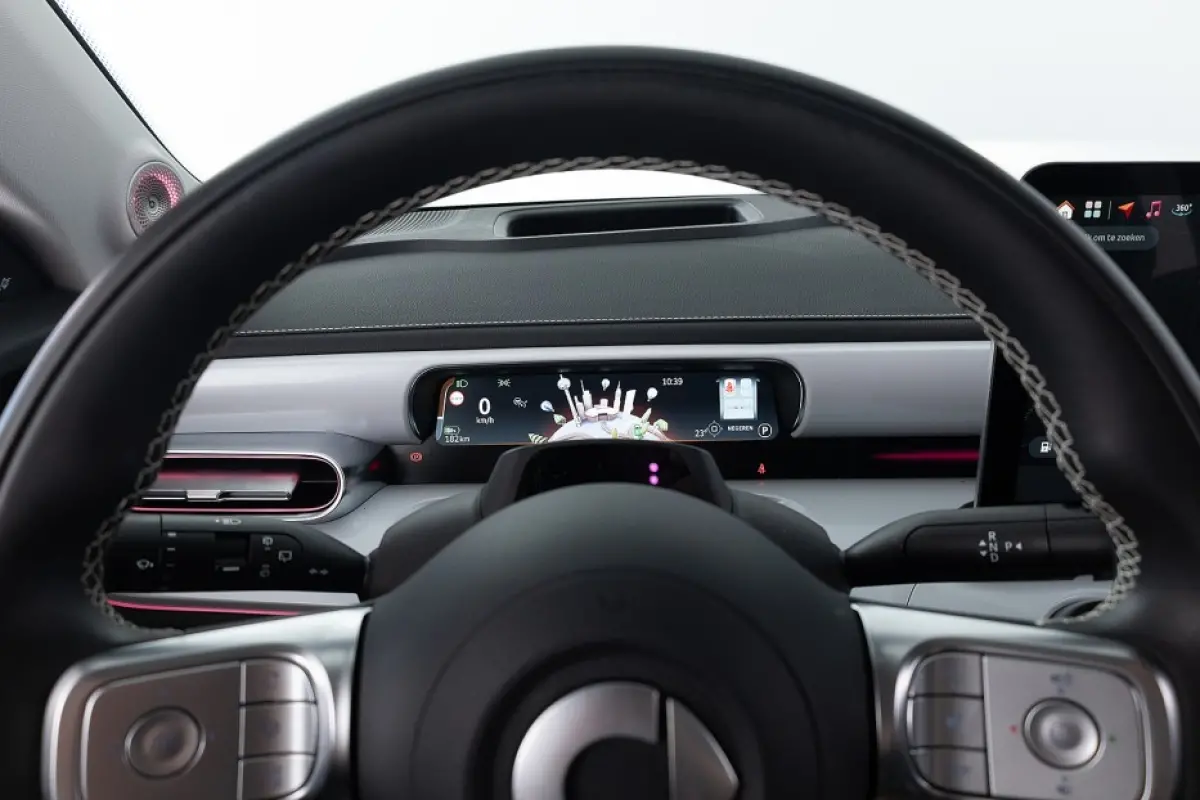 66kWh Premium | PANORAMA | BEATS | LEDER | *SOH 97,8% | Ceramic cream !