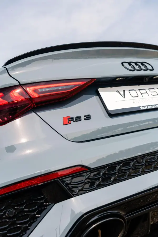RS 3 2.5 TFSI quattro Pano B&O Leer Keramisch