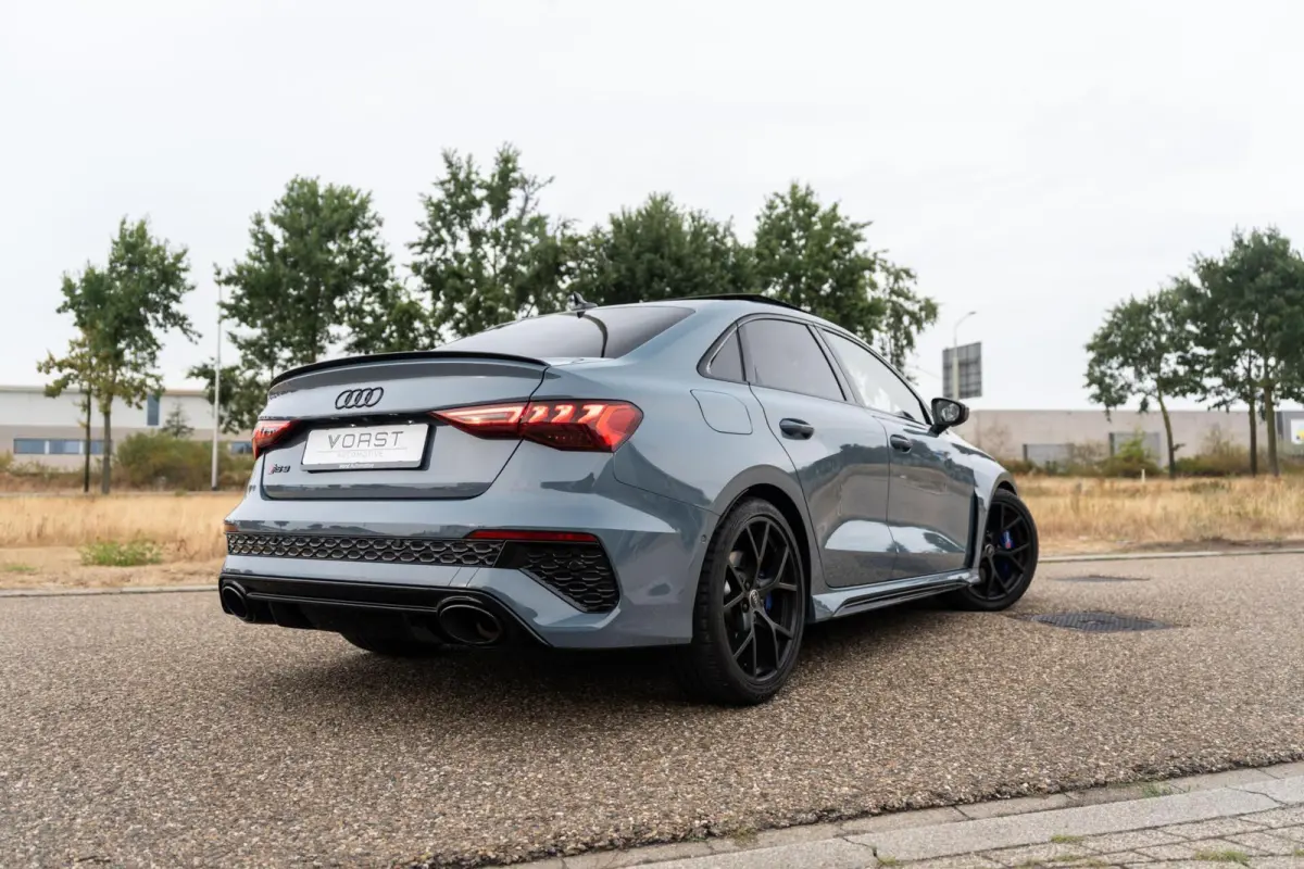 RS 3 2.5 TFSI quattro Pano B&O Leer Keramisch