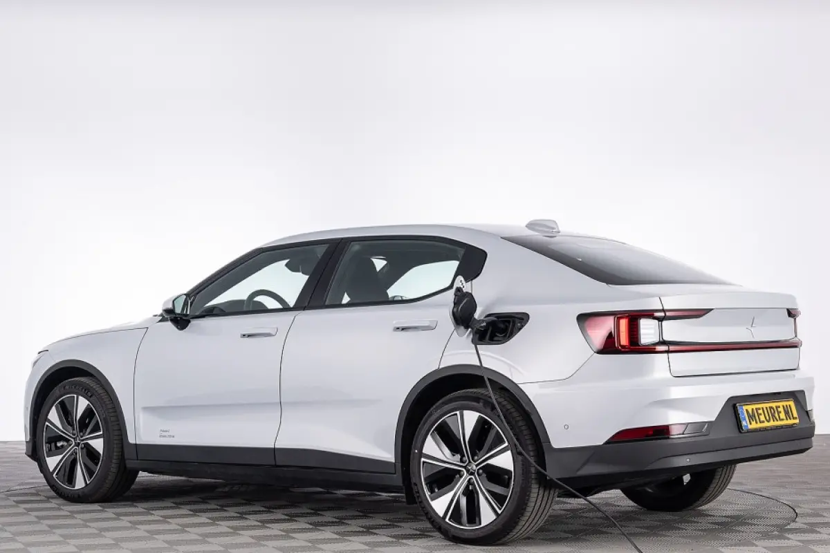 Long Range Single Motor 82kWh RWD *SOH 94,7%*