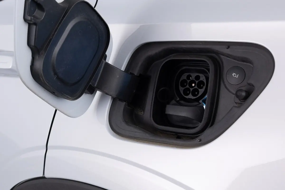 Long Range Single Motor 82kWh RWD *SOH 94,7%*