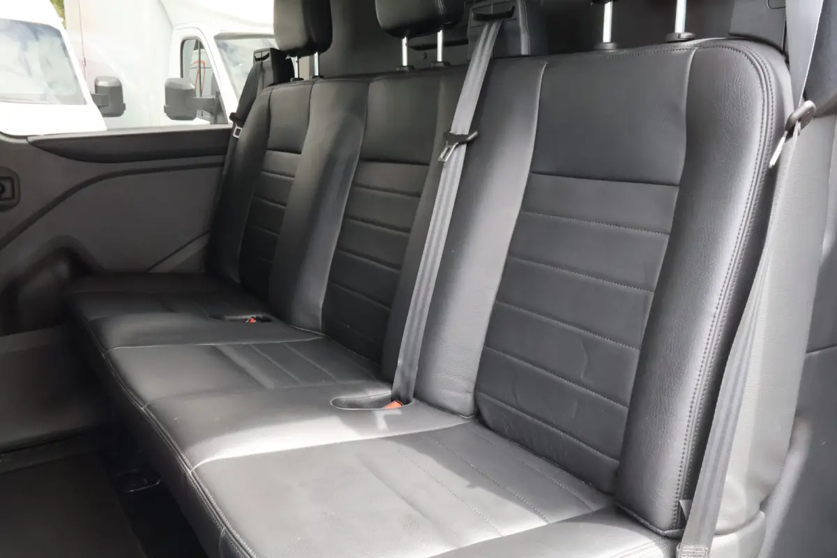 2.0 TDCI 130pk L1 H1 Limited Automaat DC