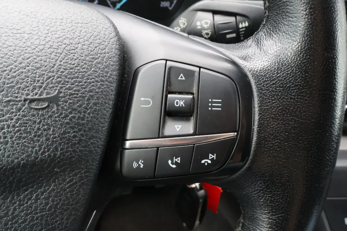 2.0 TDCI 130pk L1 H1 Limited Automaat DC