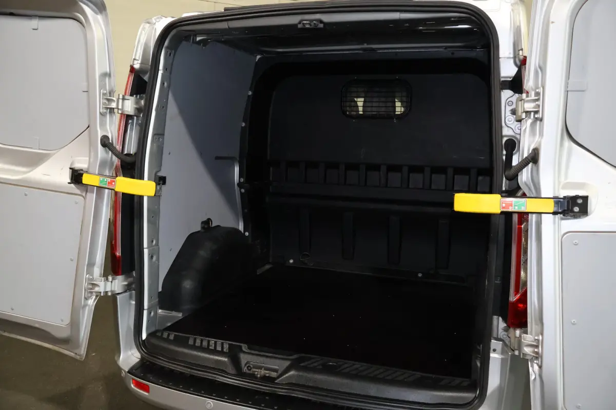 2.0 TDCI 130pk L1 H1 Limited Automaat DC