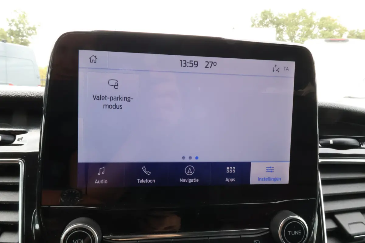 2.0 TDCI 130pk L1 H1 Limited Automaat DC