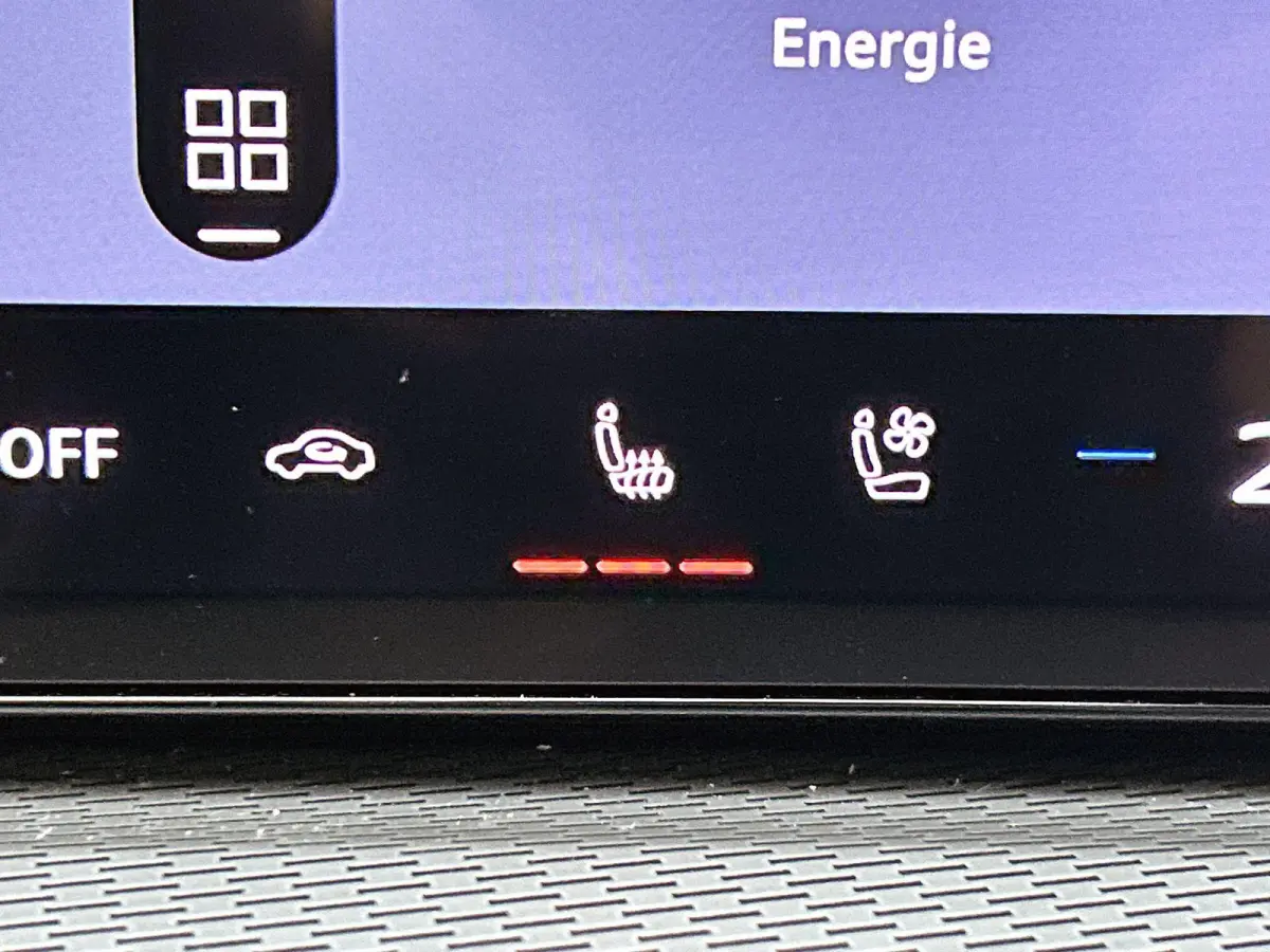 2.0 TFSI e-hybrid quattro S edition Competition 225 PK| Navigatie | Trekhaak | Panorama Glasdak | B&O | Stoelventilatie | 21"Lm Velgen | Airco