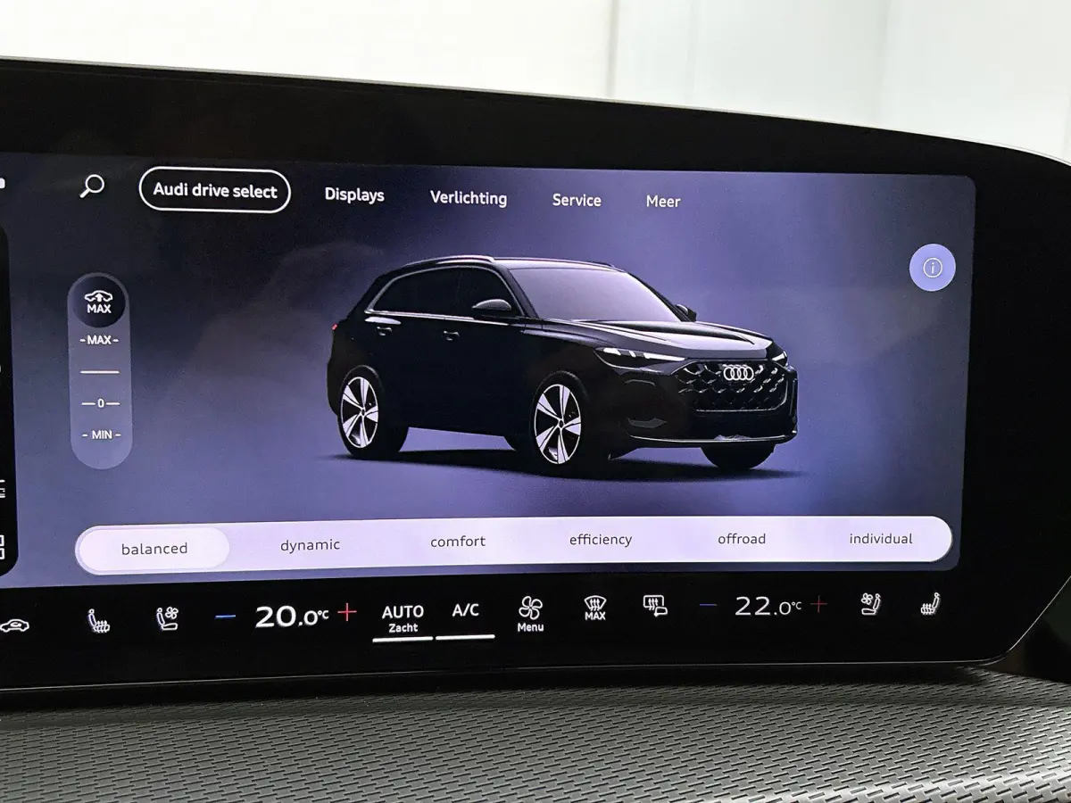 2.0 TFSI e-hybrid quattro S edition Competition 225 PK| Navigatie | Trekhaak | Panorama Glasdak | B&O | Stoelventilatie | 21"Lm Velgen | Airco