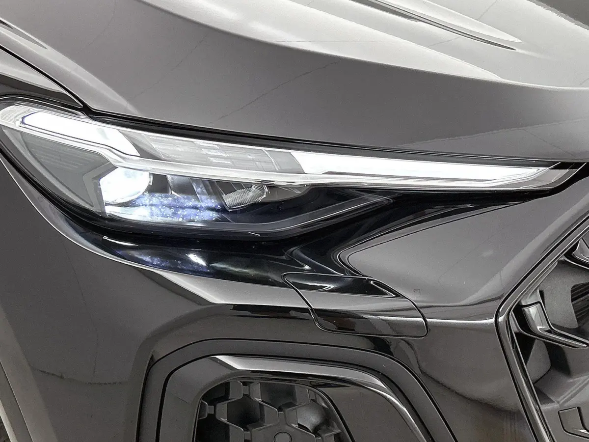 2.0 TFSI e-hybrid quattro S edition Competition 225 PK| Navigatie | Trekhaak | Panorama Glasdak | B&O | Stoelventilatie | 21"Lm Velgen | Airco