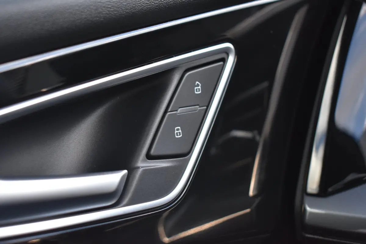 45 S Edition 82 kWh 286PK | STOLEVERW. | CAMERA | NAVIGATIE | ADAPT. CRUISE | FULL LED | KEYLESS | DAB+