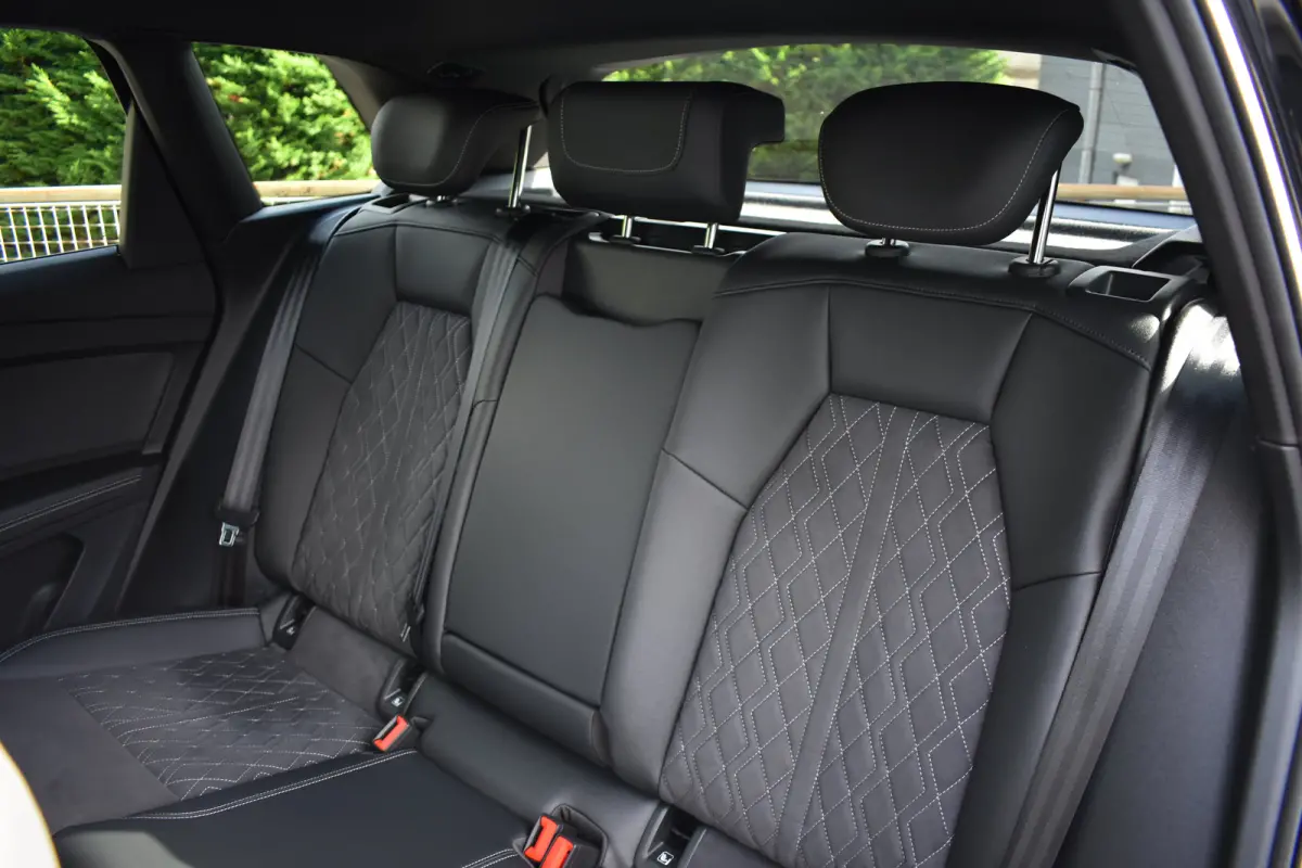 45 S Edition 82 kWh 286PK | STOLEVERW. | CAMERA | NAVIGATIE | ADAPT. CRUISE | FULL LED | KEYLESS | DAB+