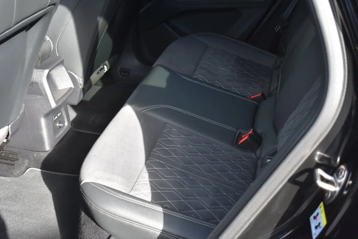 45 S Edition 82 kWh 286PK | STOLEVERW. | CAMERA | NAVIGATIE | ADAPT. CRUISE | FULL LED | KEYLESS | DAB+