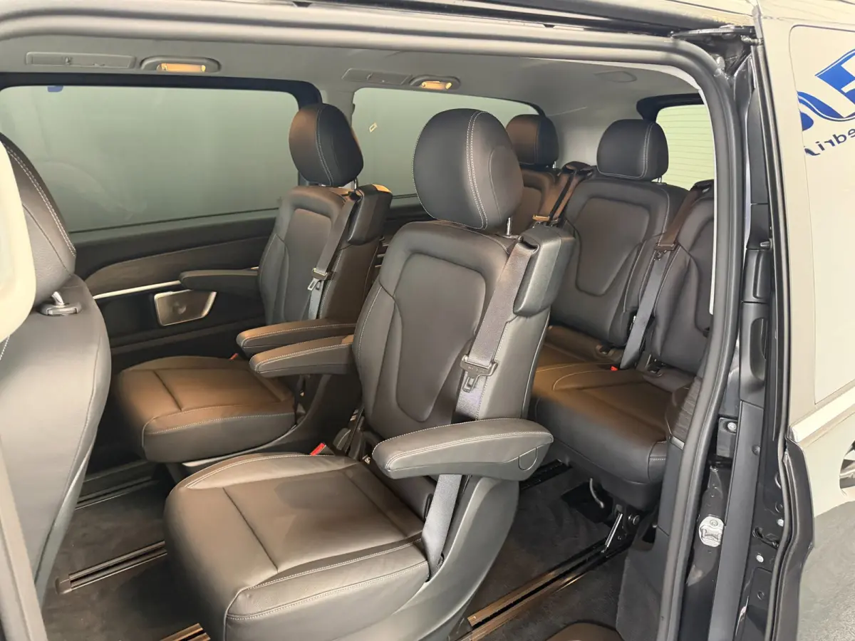 300 L3 Facelift - 7pers - AMG - Elec. deuren - Airco achter - 360 - Airmatic - Burmeist. - Incl Garantie